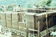 le-e02-08
